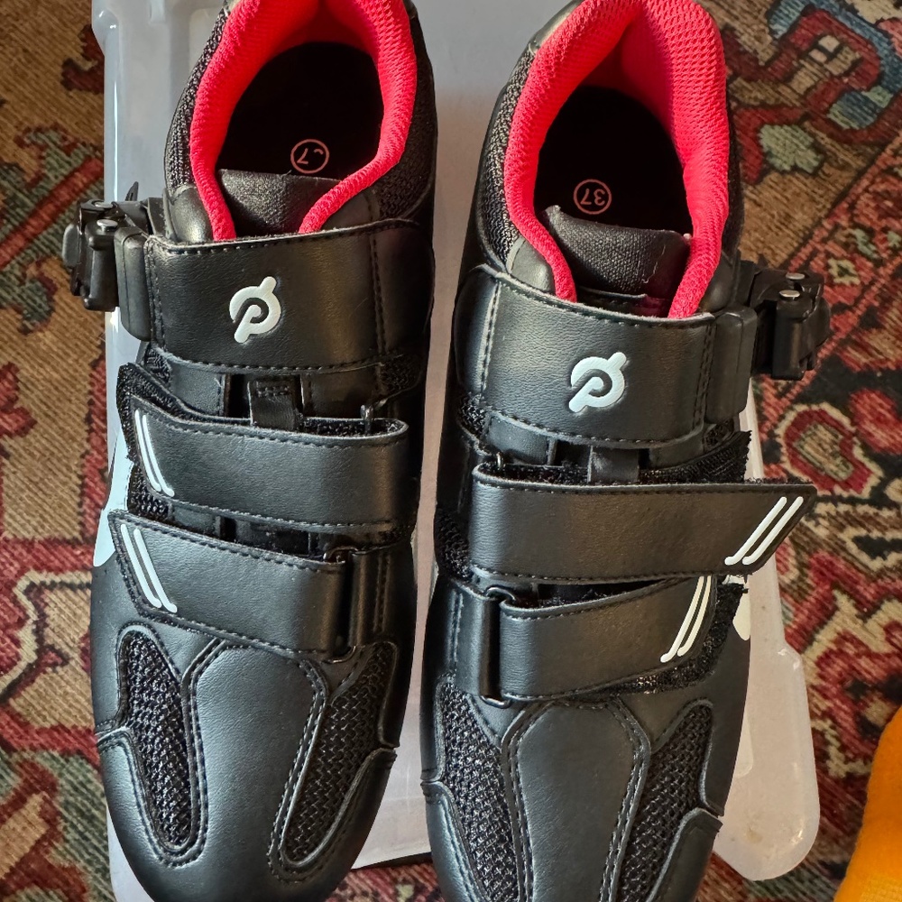 Peloton Cycle Shoes Unisex Size 37, Women's 6